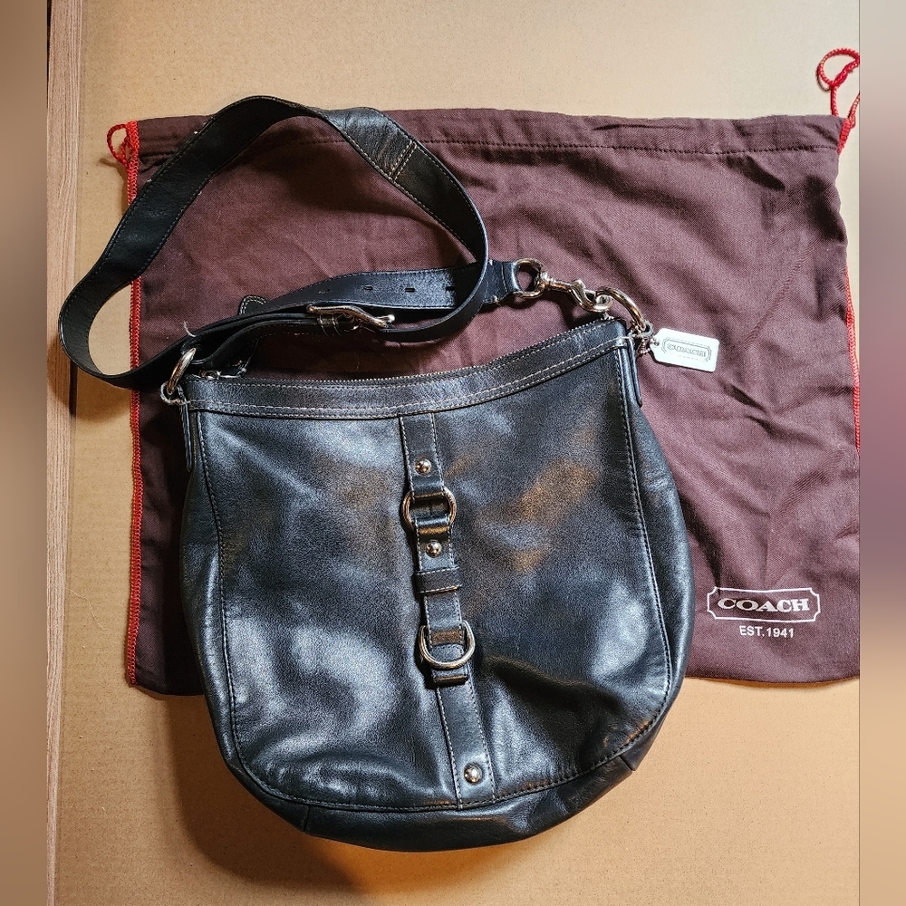 EUC Vintage Coach F14018 CHELSEA Black Leather Shoulder Bag